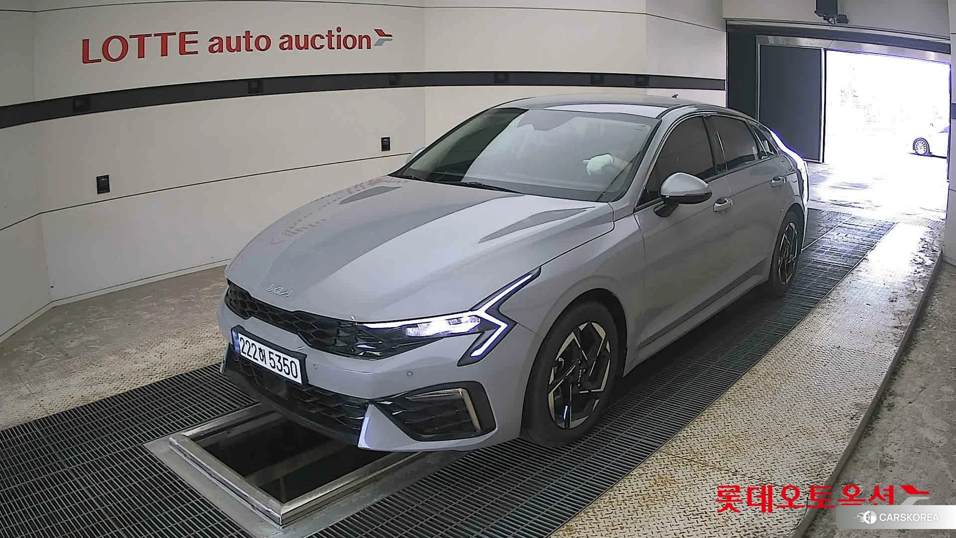 Kia K5 2024 Wolf Gray из Кореи, фото 5