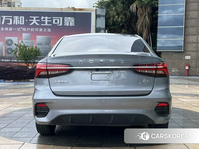 Roewe i5 2023 Темно-серый из Китая, фото 5