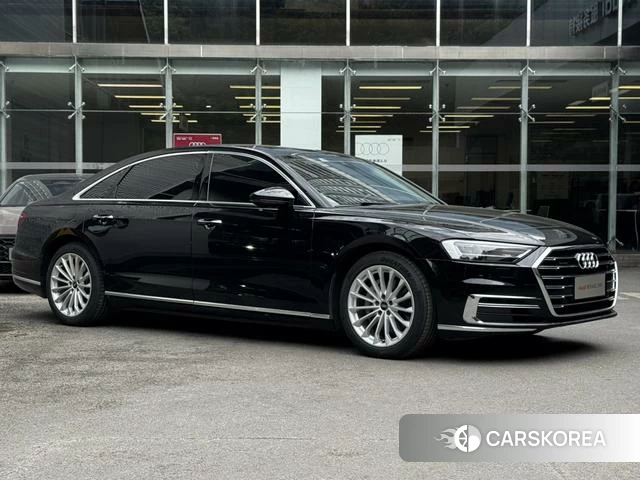 Audi A8 2021 Черный из Китая, фото 5