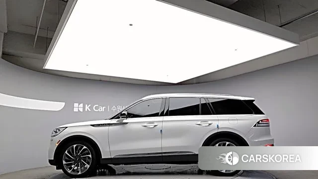 Lincoln Aviator 2nd generation 2020 Белый из Кореи, фото 5