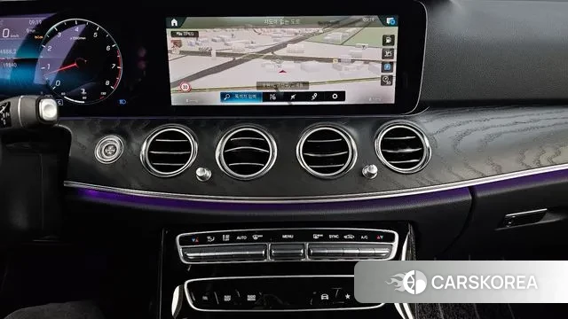 Mercedes-Benz E-Class W213 2023 Белый из Кореи, фото 5