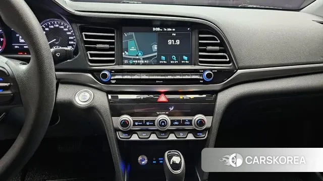 Hyundai The New Avante AD 2019 Белый из Кореи, фото 5