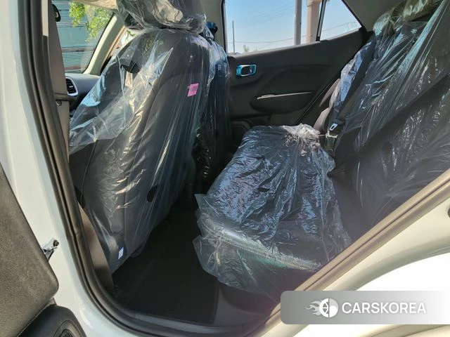 Hyundai Venue 2026 Белый из Кореи, фото 5