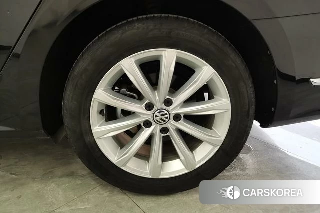Volkswagen Passat 2019 Черный из Китая, фото 5