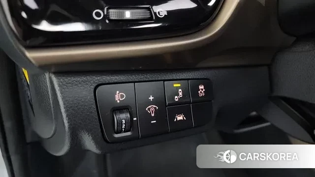 Kia Stonic 2018 Белый из Кореи, фото 5