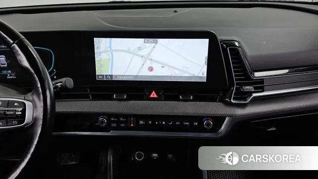 Kia Sportage 5th Generation 2022 Серебристо-серый из Кореи, фото 5