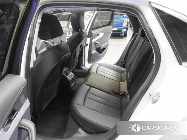 Audi A4 (B9) 2023 Белый из Кореи, фото 5