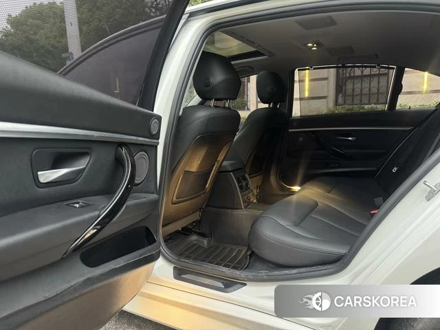 BMW 3 series 2018 Белый из Китая, фото 5