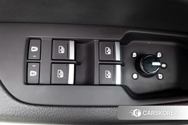 Audi A6L 2021 Черный из Китая, фото 5