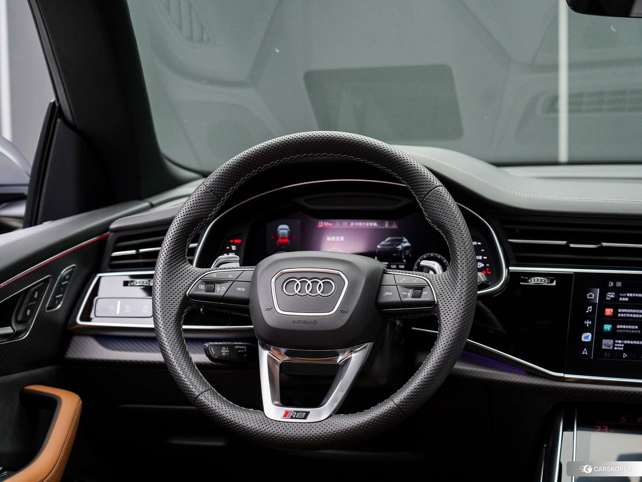 Audi RS Q8 2021 Черный из Китая, фото 5
