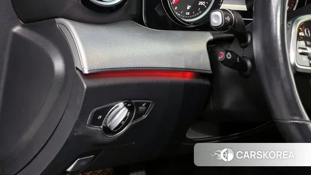 Mercedes-Benz E-Class W213 2019 Белый из Кореи, фото 5