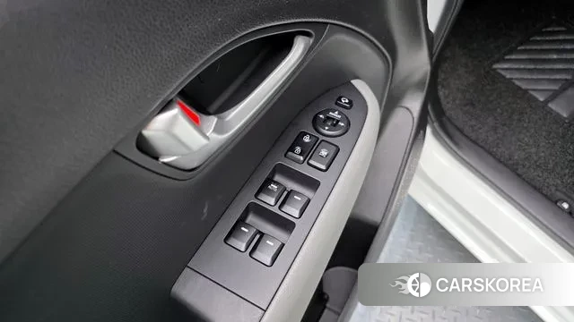 Kia The New Kia Ray 2023 Белый из Кореи, фото 5