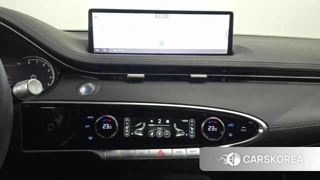 Genesis GV70 2021 Белый из Кореи, фото 5