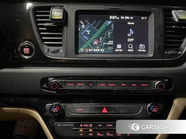Kia The New Carnival 2018 Черный из Кореи, фото 5