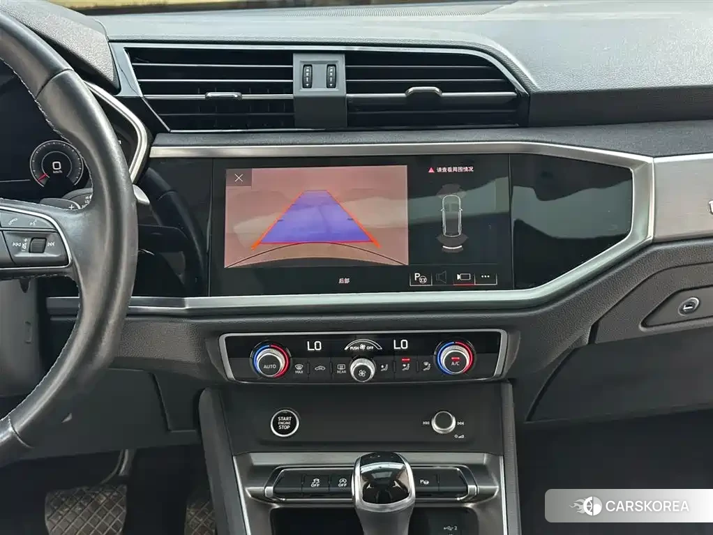 Audi Q3 2022 Silver/gray из Китая, фото 5
