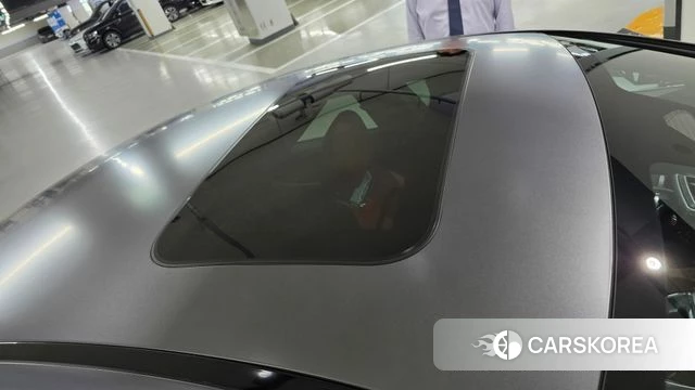 Mercedes-Benz AMG GT 2026 Серебристо-серый из Кореи, фото 5