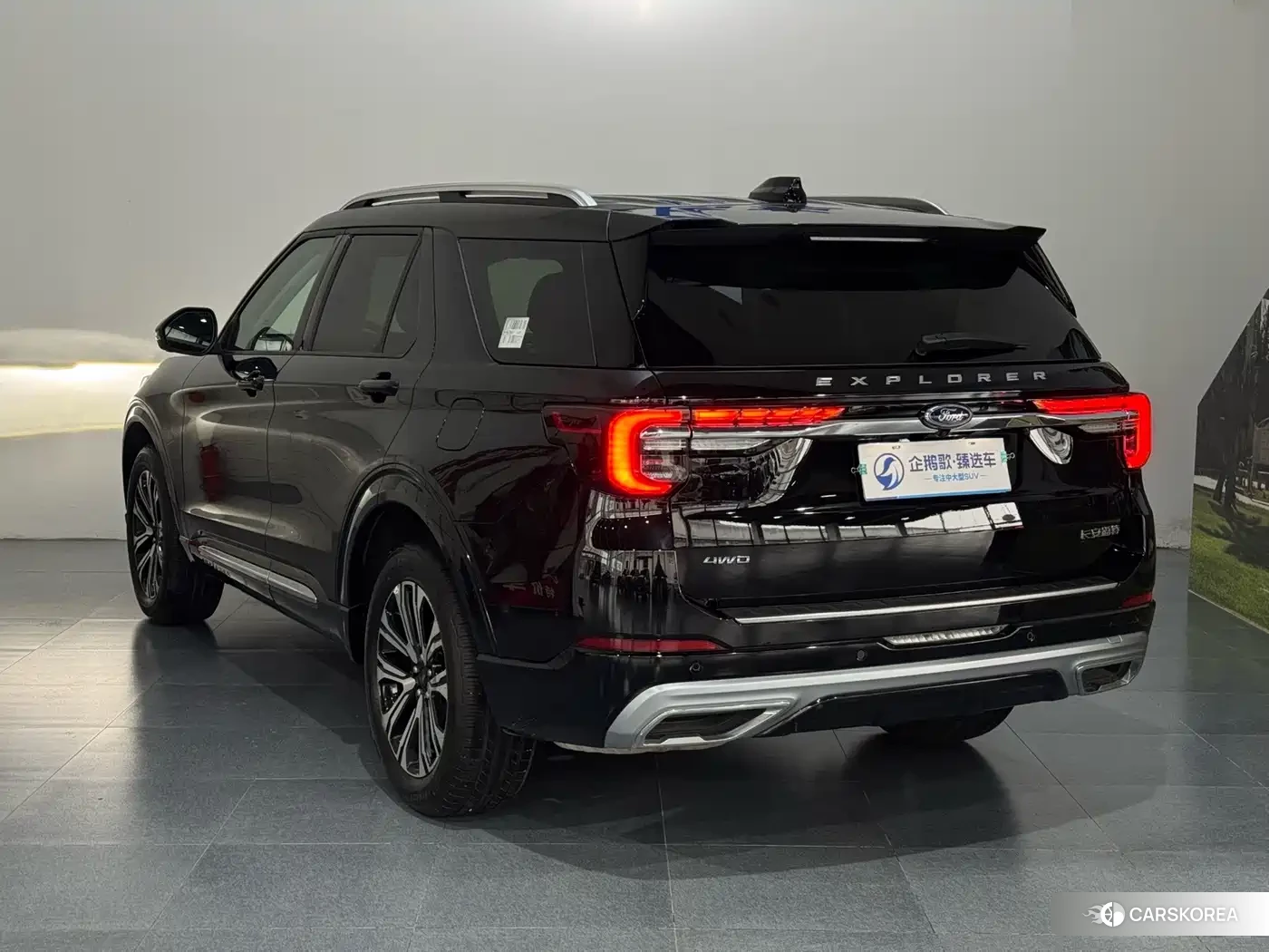 Ford Explorer 2025 Черный из Китая, фото 5