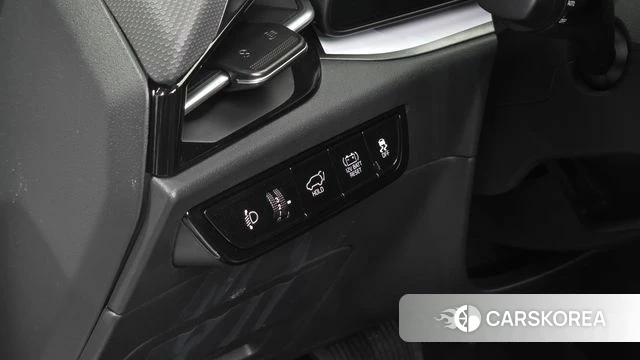 Kia Di Ol Nu Niro 2026 Белый из Кореи, фото 5
