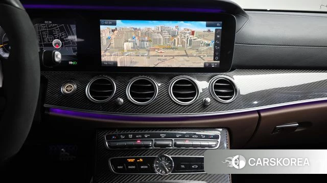 Mercedes-Benz E-Class W213 2018 Черный из Кореи, фото 5