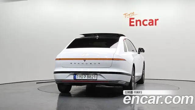 Hyundai Grandeur (GN7) id 2655806 из Кореи 5