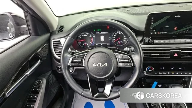 Kia Seltos 2022 Черный из Кореи, фото 5