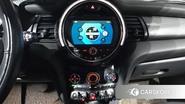 Mini Cooper 2018 Темно-зеленый из Кореи, фото 5