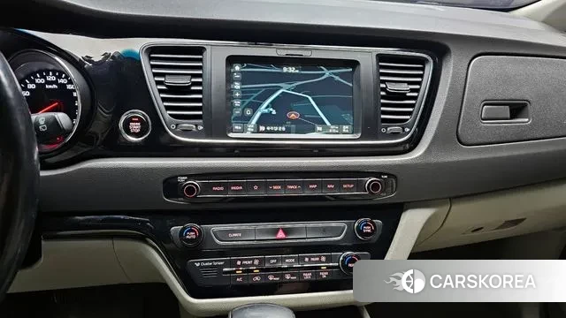 Kia All New Carnival 2018 Серый из Кореи, фото 5