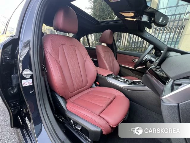 BMW 3 series 2024 Черный из Китая, фото 5