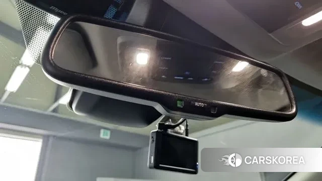 Toyota Camry (XV70) 2024 Белый из Кореи, фото 5