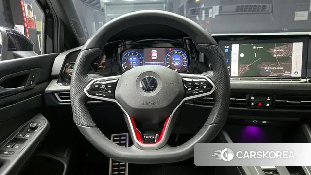 Volkswagen Golf 8th Generation 2022 Черный из Кореи, фото 5