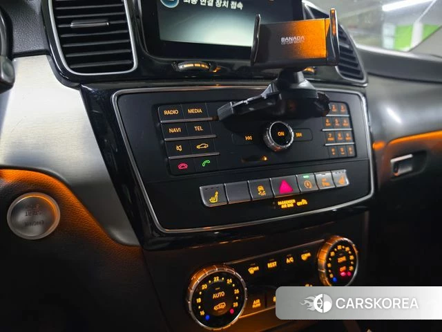 Mercedes-Benz GLE - Class W166 2018 Белый из Кореи, фото 5