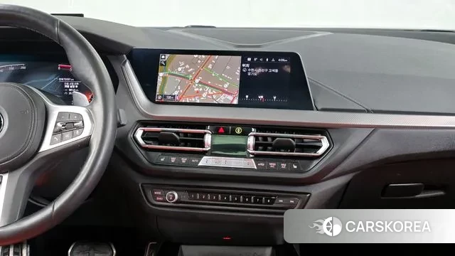 BMW 1 Series (F40) 2021 Белый из Кореи, фото 5