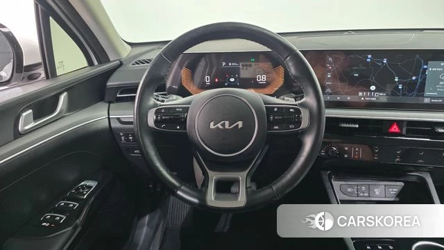 Kia The New K5 3rd generation 2024 Белый из Кореи, фото 5