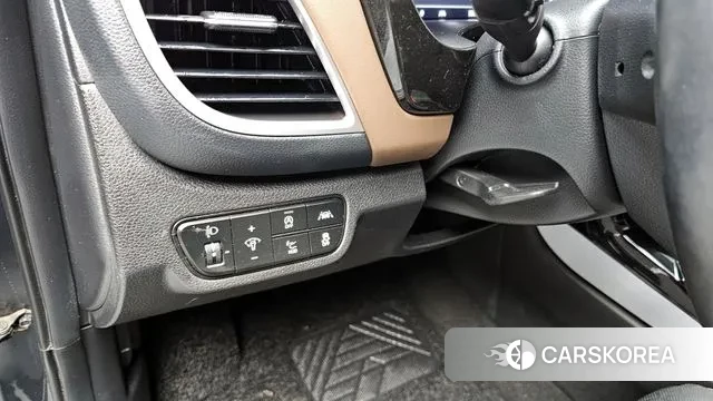 Kia Seltos 2022 Серый из Кореи, фото 5