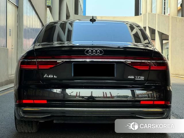 Audi A8 2025 Черный из Китая, фото 5