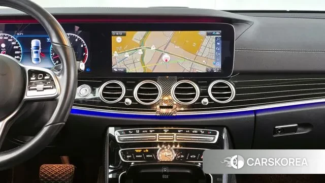 Mercedes-Benz E-Class W213 2020 Черный из Кореи, фото 5