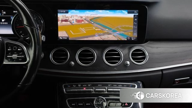 Mercedes-Benz E-Class W213 2019 Серый из Кореи, фото 5