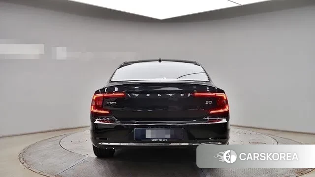 Volvo S90 2025 Черный из Кореи, фото 5