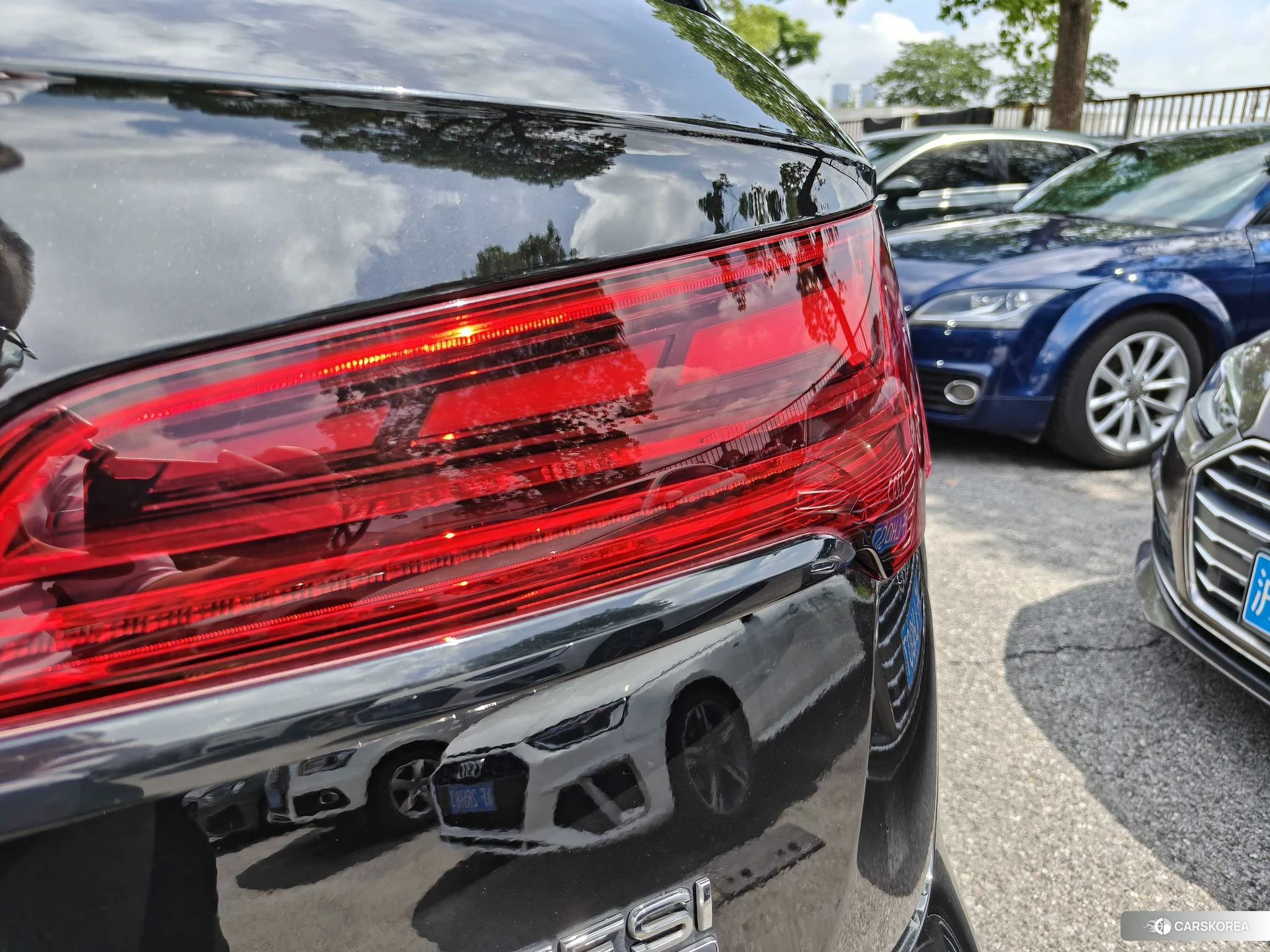 Audi Q5L 2021 Черный из Китая, фото 5