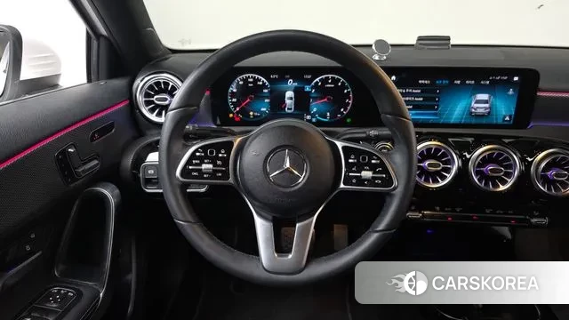 Mercedes-Benz A-Class W177 2021 Белый из Кореи, фото 5