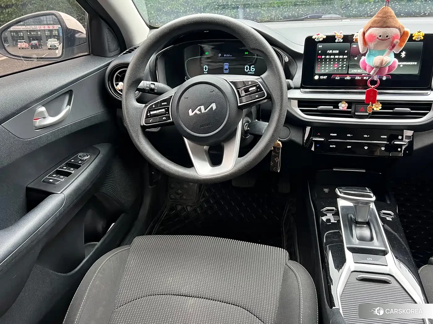 Kia K3 2023 Белый из Китая, фото 5