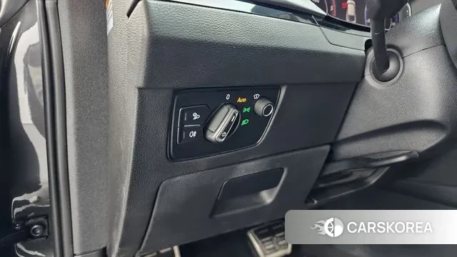 Volkswagen Arteon 2022 Серый из Кореи, фото 5