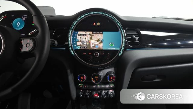 Mini Cooper 2024 Черный из Кореи, фото 5