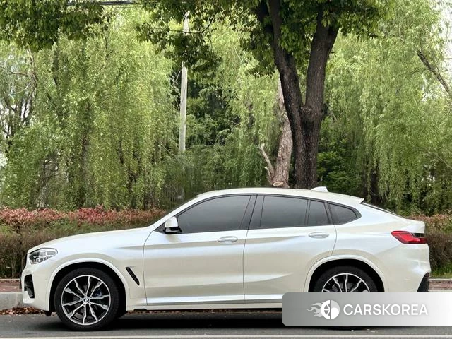 BMW X4 2021 Белый из Китая, фото 5