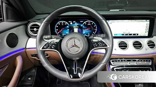 Mercedes-Benz E-Class W213 2021 Серый из Кореи, фото 5