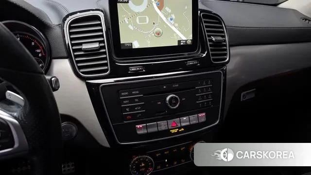 Mercedes-Benz GLE - Class W166 2018 Белый из Кореи, фото 5