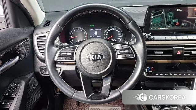 Kia Seltos 2021 Белый из Кореи, фото 5