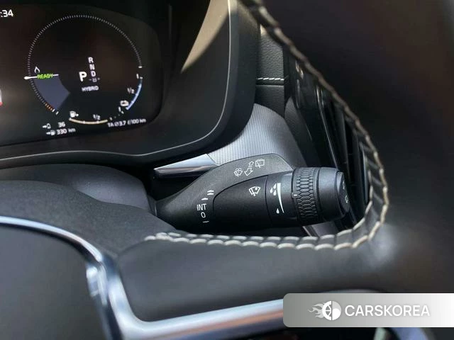 Volvo XC60 PHEV 2020 Белый из Китая, фото 5