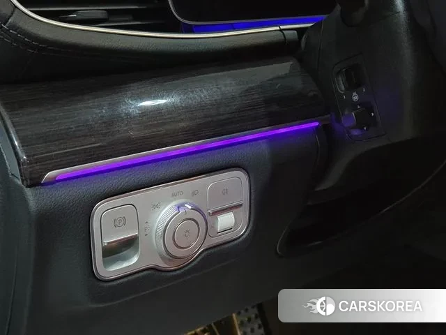 Mercedes-Benz GLE-Class W167 2023 Белый из Кореи, фото 5