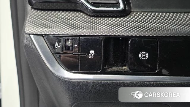 Kia Sportage 5th Generation 2022 Белый из Кореи, фото 5